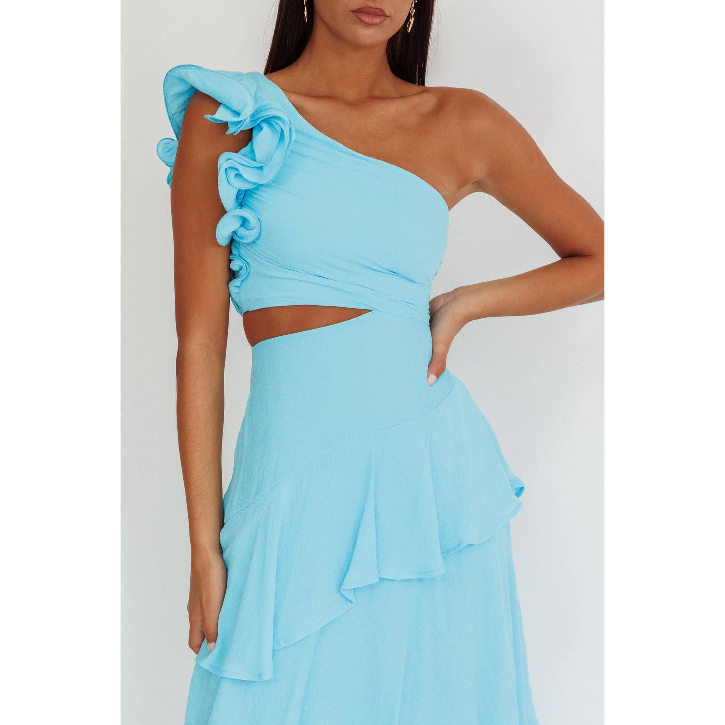 ONE SHOULDER RUFFLE MAXI DRESS