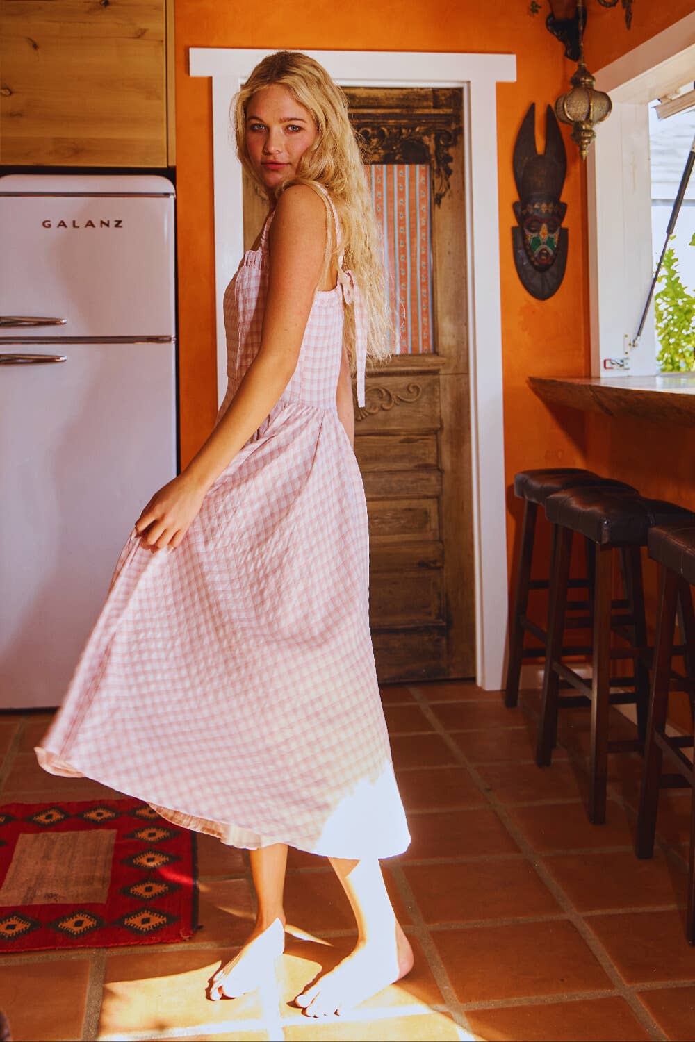 CONVERTIBLE SHOULDER STRAPS SMOCKED CHECK MIDI DRESS