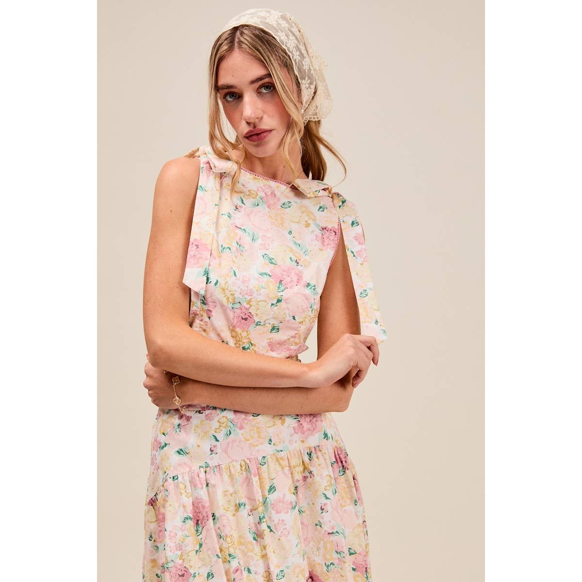 FLORAL PRINTED TOP AND LONG SKIRT SET: FLORAL