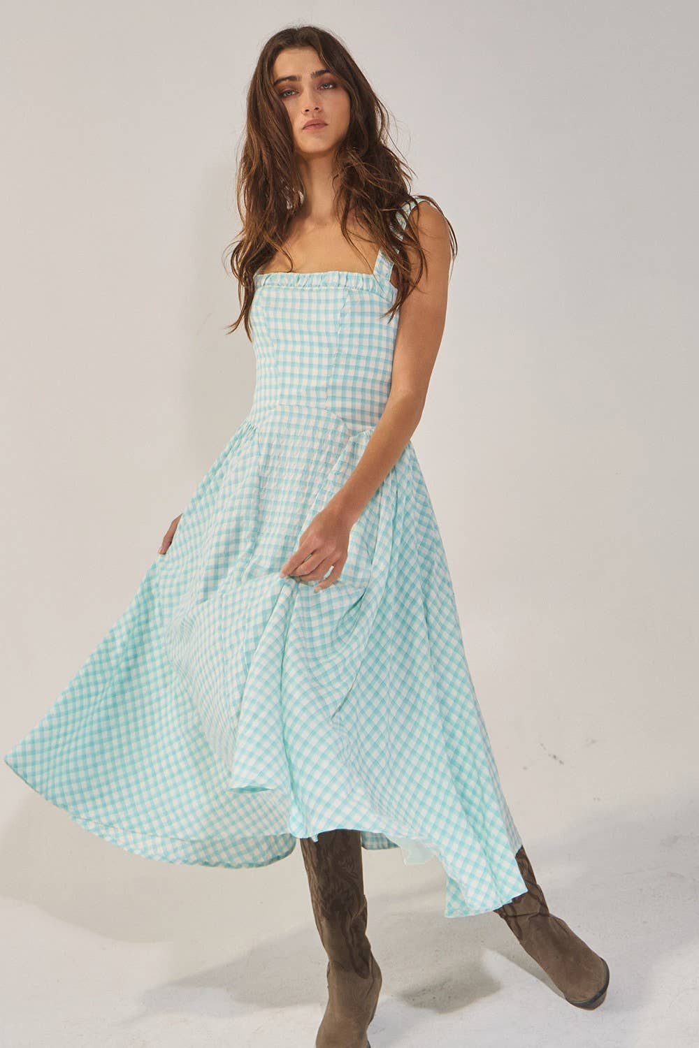 CONVERTIBLE SHOULDER STRAPS SMOCKED CHECK MIDI DRESS
