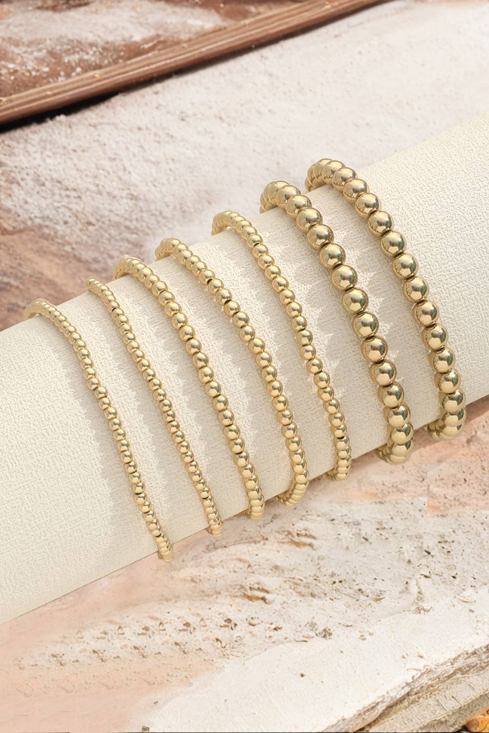 7pcs/Set Minimalist Beaded Luxury Bracelet Set: Gold
