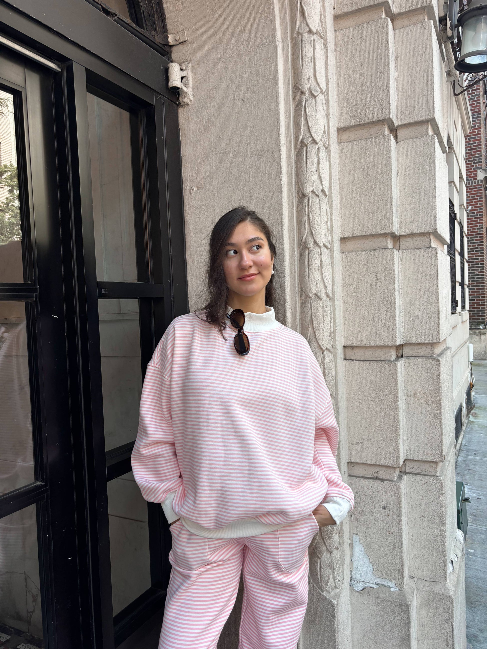 LIGHT PINK AND BIG STRIPED MOCKNECK SWEATSHIRT