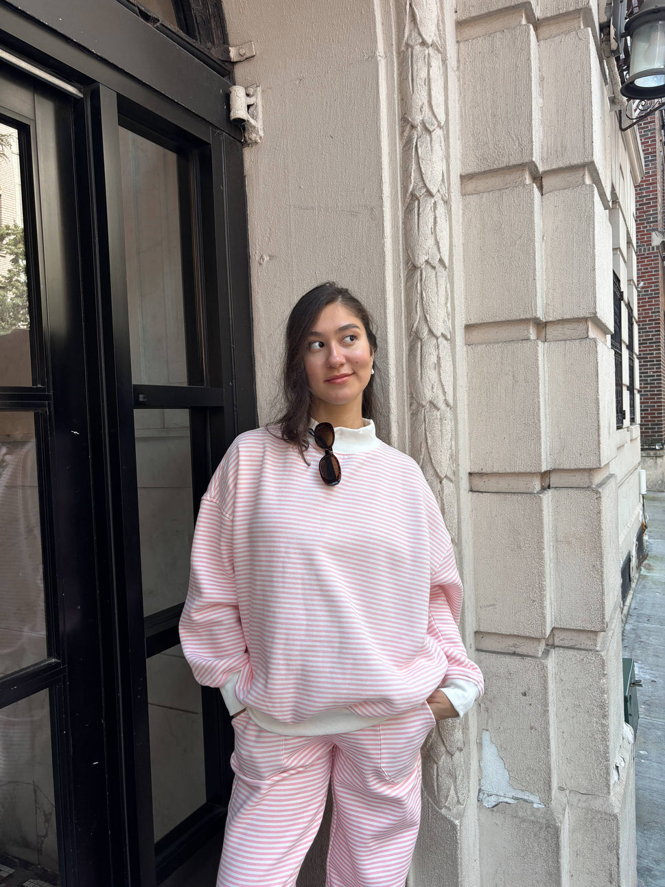 LIGHT PINK AND BIG STRIPED MOCKNECK SWEATSHIRT