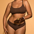 Switch Pack of 12 - Dark Self-Tanning Mousse - Wholesale 3 image