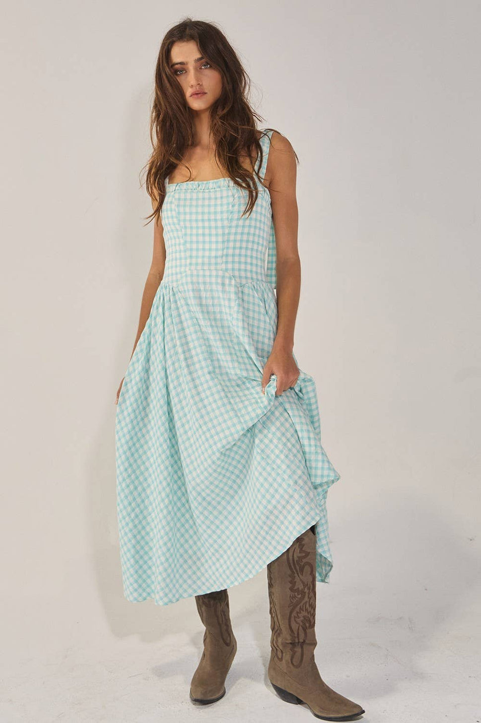 CONVERTIBLE SHOULDER STRAPS SMOCKED CHECK MIDI DRESS