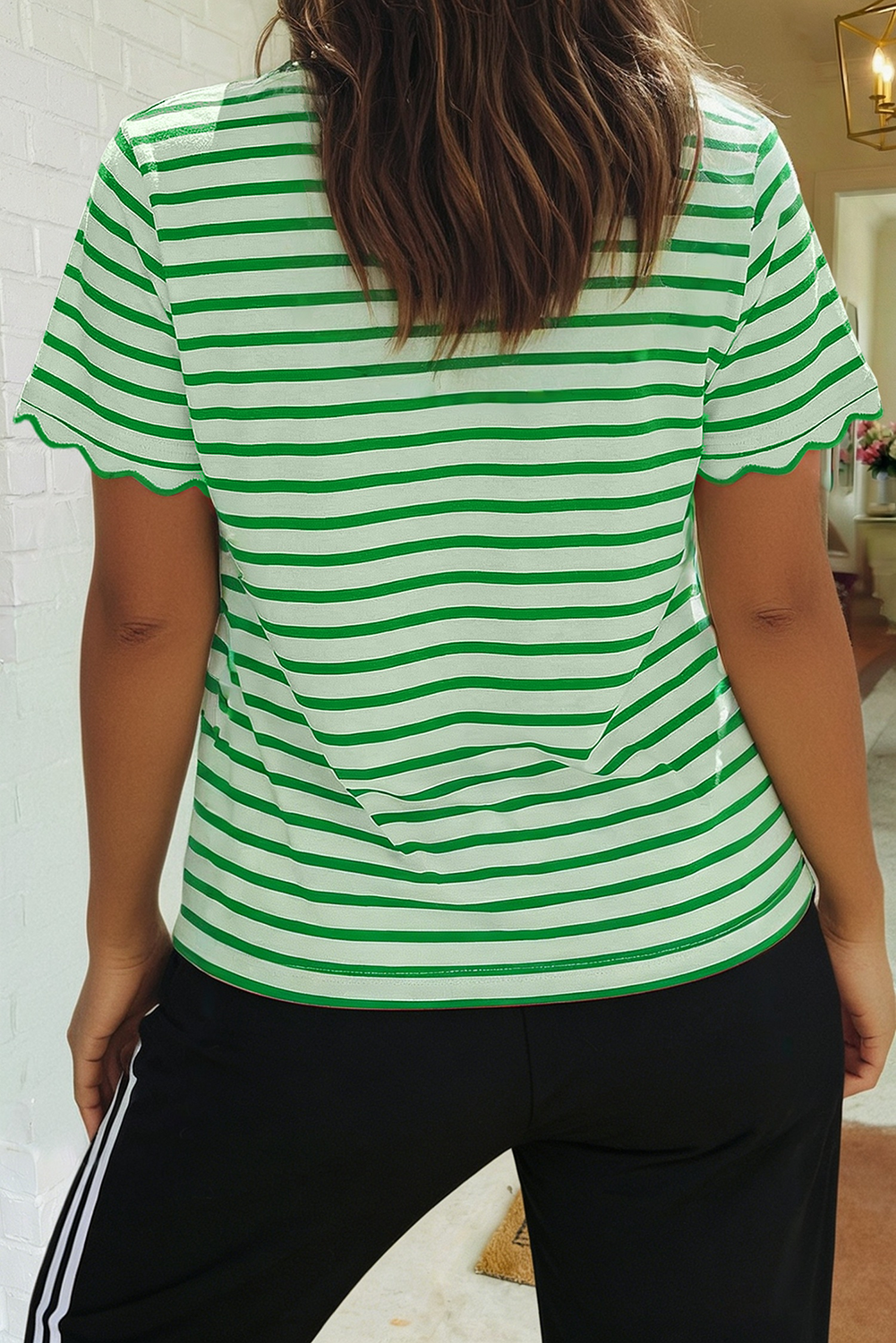 LAS Stripe Scalloped Trim Round Neck T Shirt