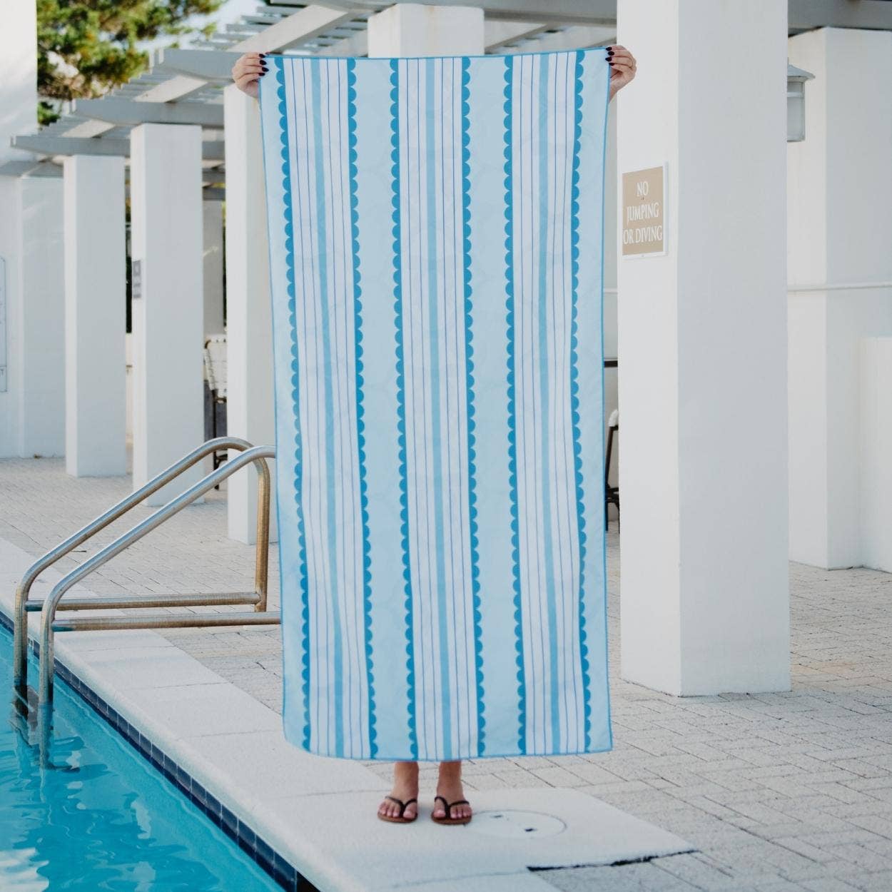 Blue Bow Wholesale Microfiber Towel: Light Blue