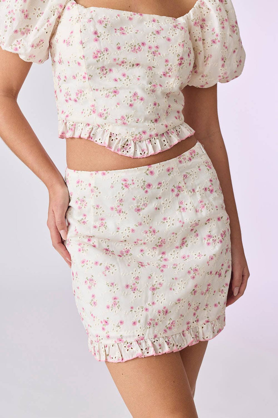 *Everly Printed Eyelet Set: Ivory/Pink