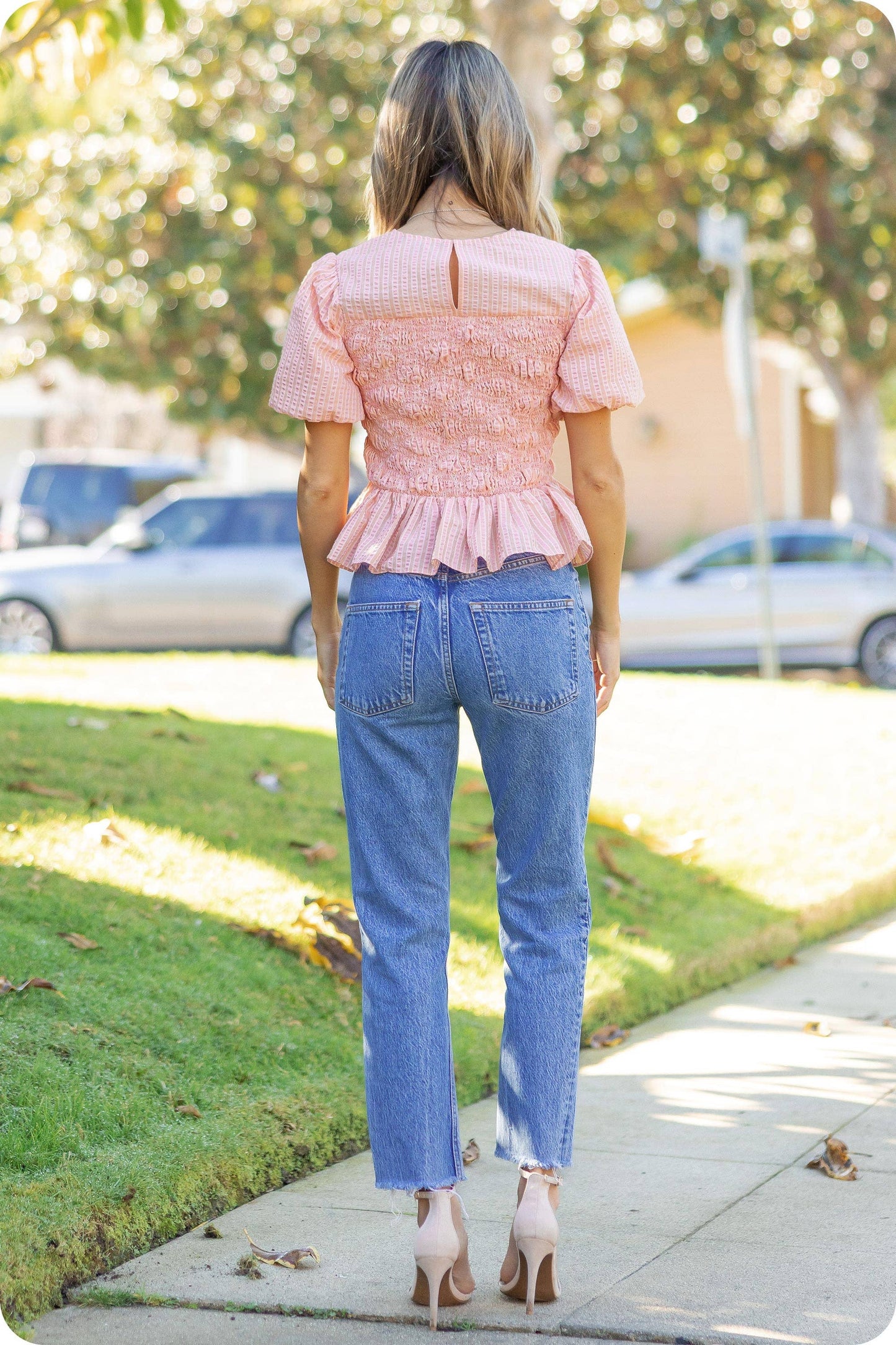 Wavy Smocking Detail Short Puff Sleeve Top